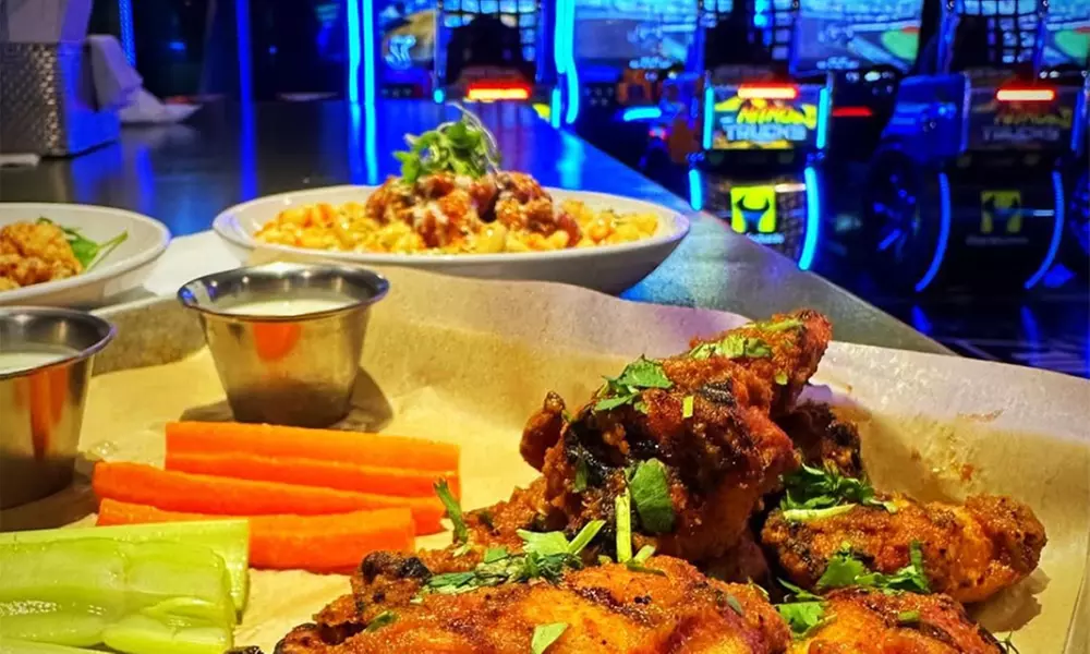 2Hr Bowling + Shoe Rental for Up to 6 & 3 Appetizers or $50 Game Cards