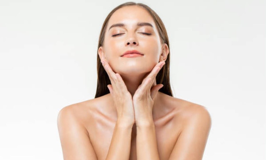 Image 14: Limpieza facial express, profunda o renovadora con kobido y led