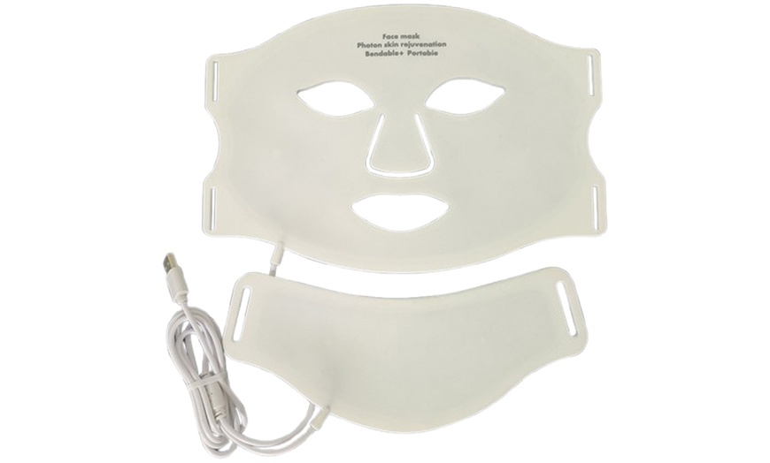 Image 3: Seven Coloured Light Therapy LED Face Neck Mask with Remote Control