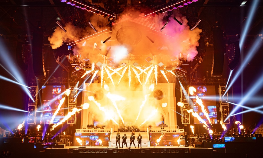 Image 3: Trans-Siberian Orchestra