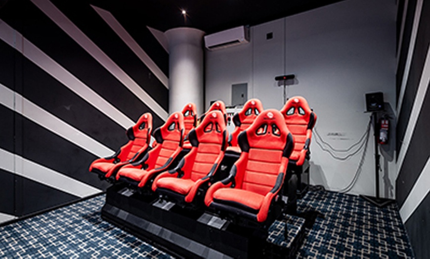 Image 3: Indoor Play & 7D Virtual Adventure at Hoopla