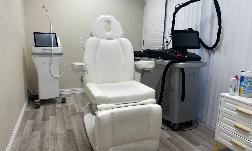 Image 2: 20 Units of Botox at Bare Skin Beauty (Up to 50% Off)