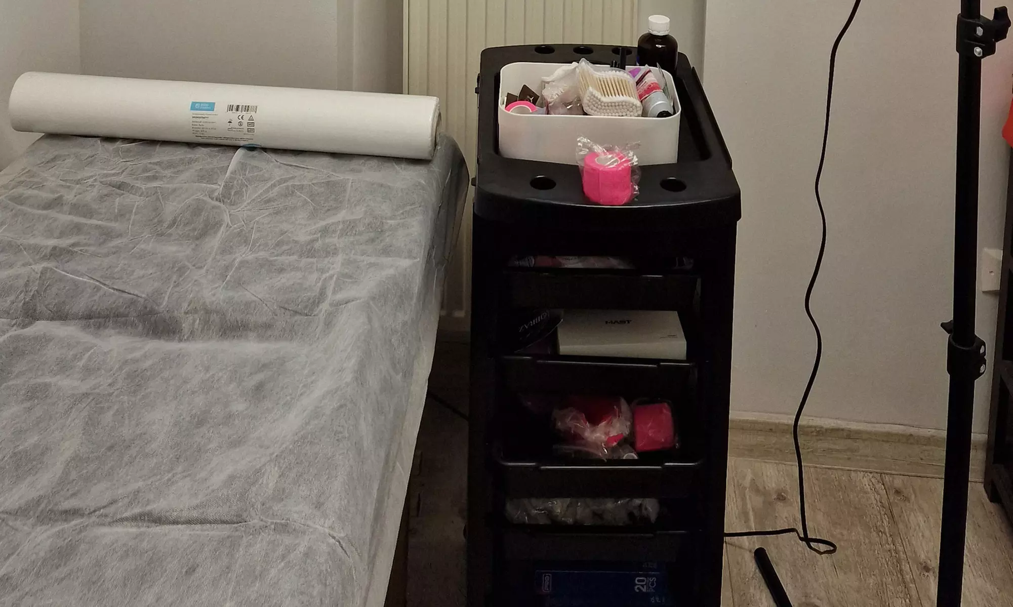 Makijaż permanentny: usta, brwi lub kreski na powiekach do wyboru