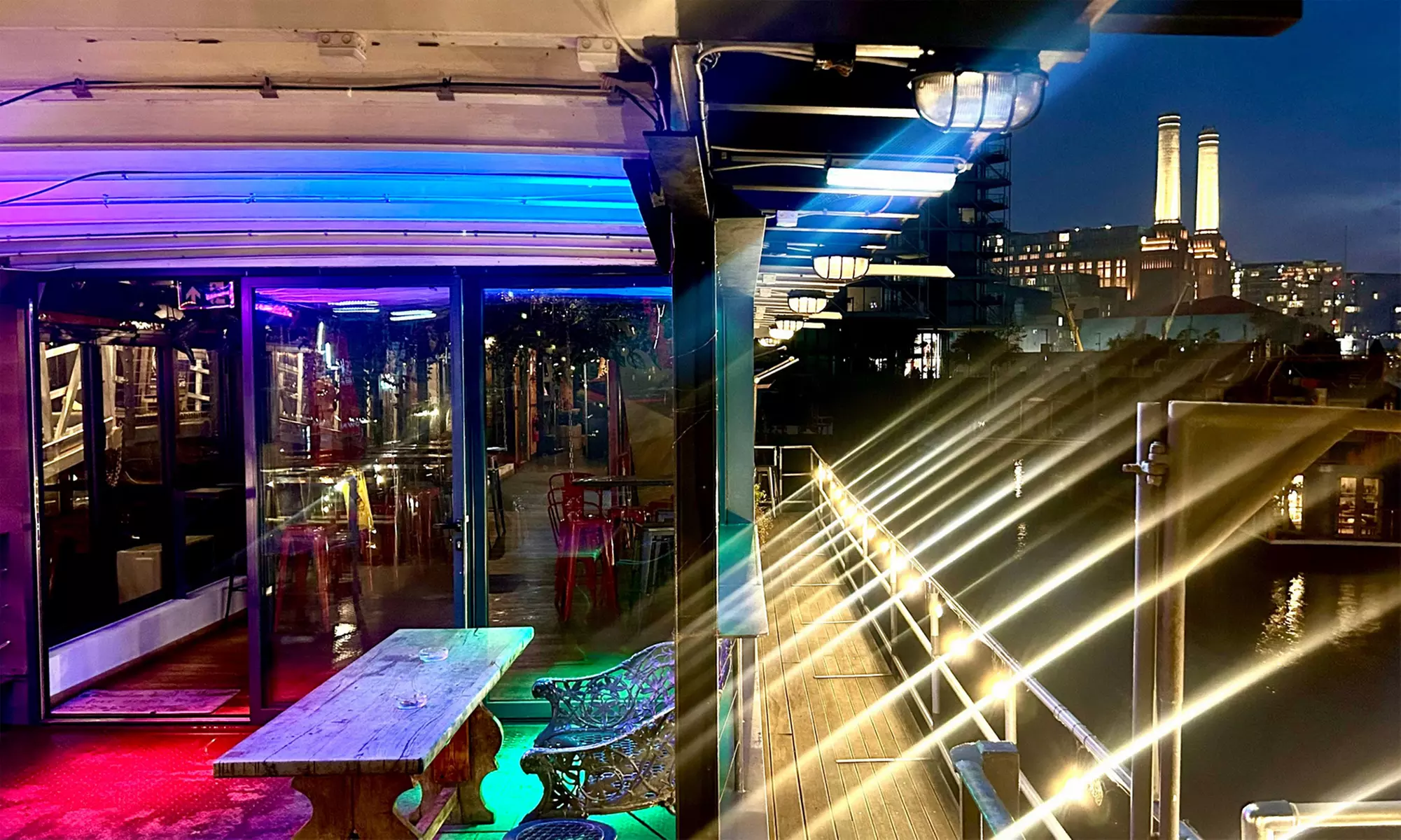 Boat Comedy Show (+FREE Pizza & Drink) Dark Stand-up