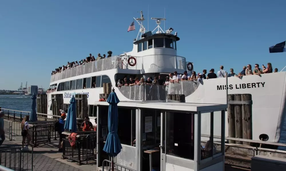 Guided Statue of Liberty and Ellis Island Tour
