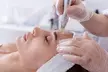 Revitaliza tu piel con una limpieza facial en 6 pasos con microdermoabrasión y opción a máscara LED para 1 persona - Second Medium