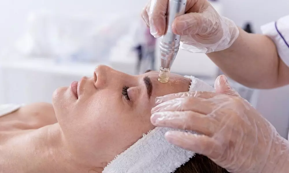 Limpieza facial en 6 pasos con microdermoabrasión y opción a LED