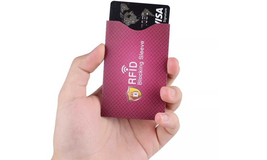 Image 3: Up to Six RFID Card Protection Sleeves