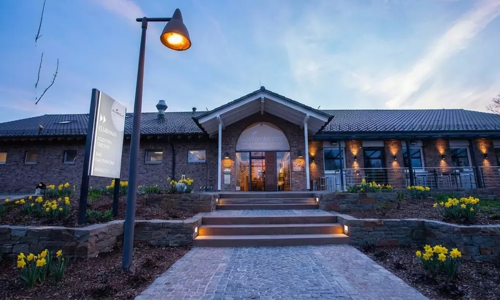 Deluxe-Sektfrühstück inkl. warmer und kalter Speisen für 1-4 Personen