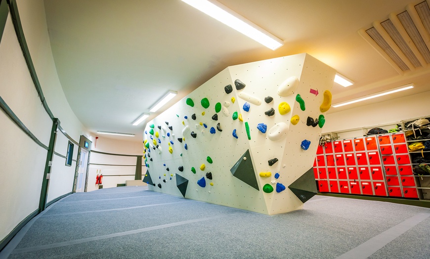 Image 10: Indoor Climbing with Introduction