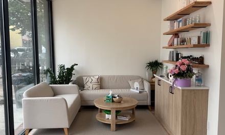 60-Minute Deep Tissue Massage - Y&Y BEAUTY CENTER