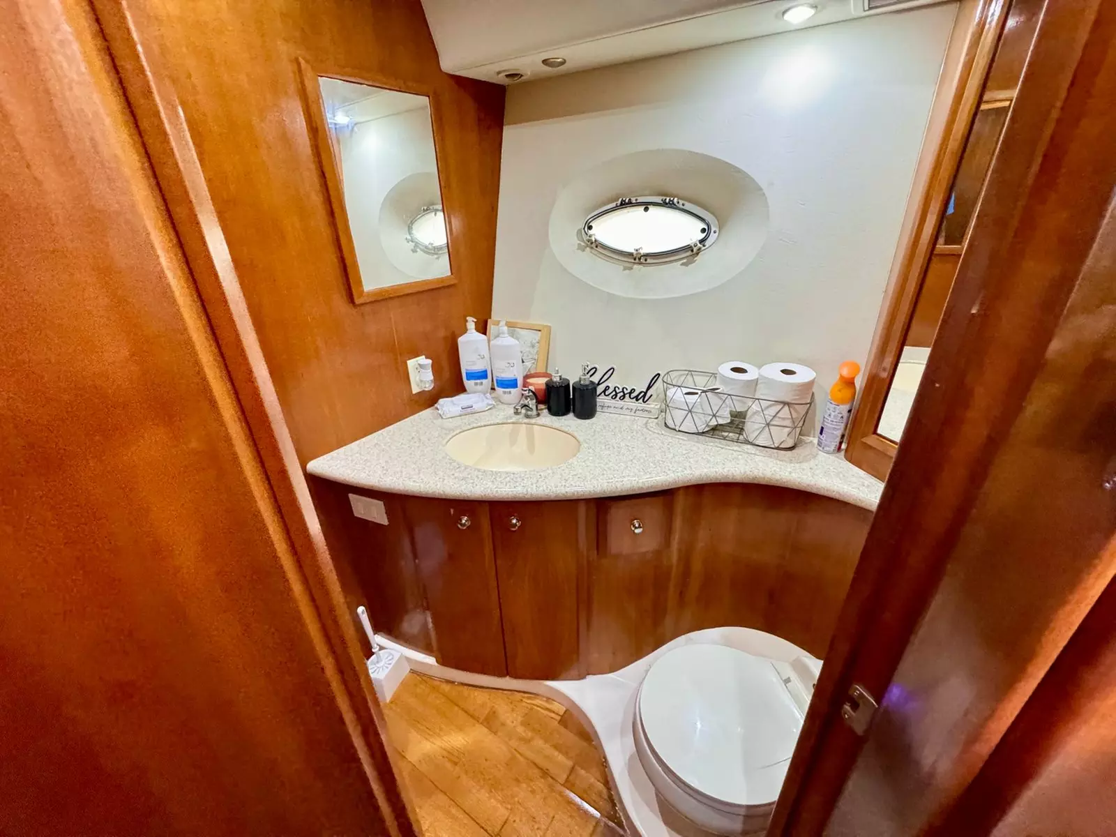 Luxury 48 Foot Yacht Tour & Jetski in Miami Beach Marina or Downtown