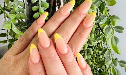 One Classic Manicure - Poppy Nails Salon