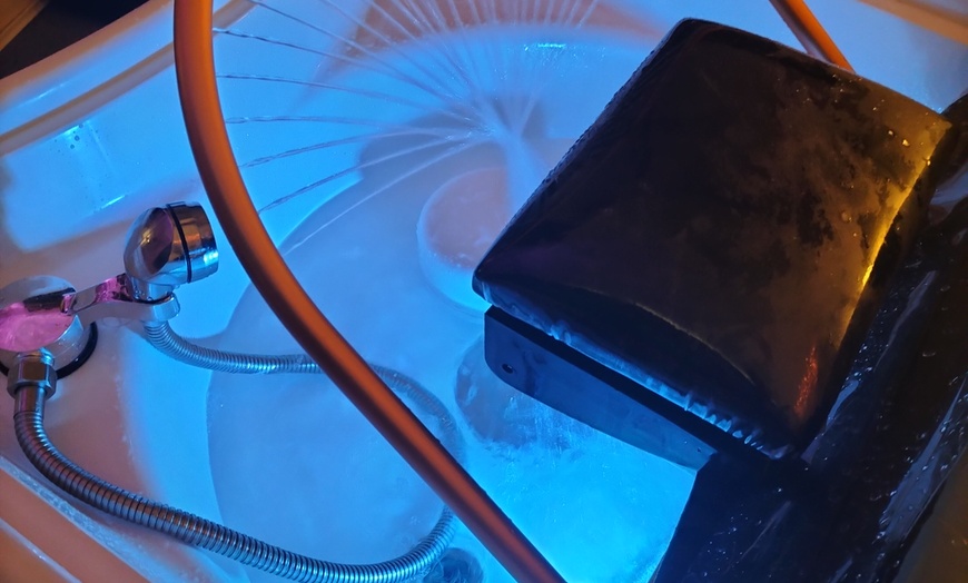 Image 2: Up to 52% Off on Salon - Scalp Care at Derma Contours Aesthetics