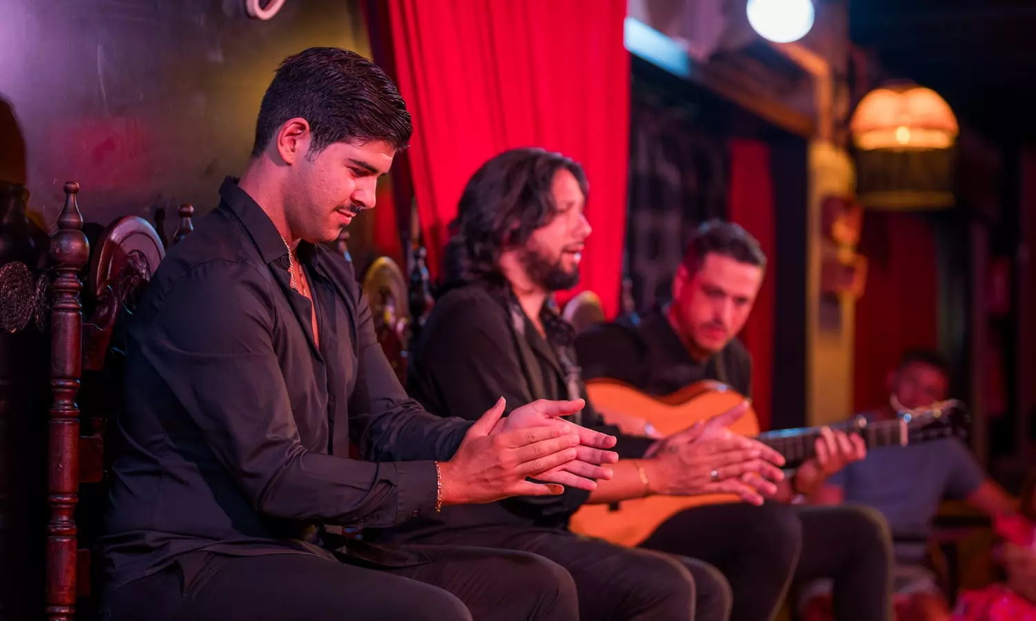 Espectáculo de flamenco con opción a picoteo y bebida para 2 o 4