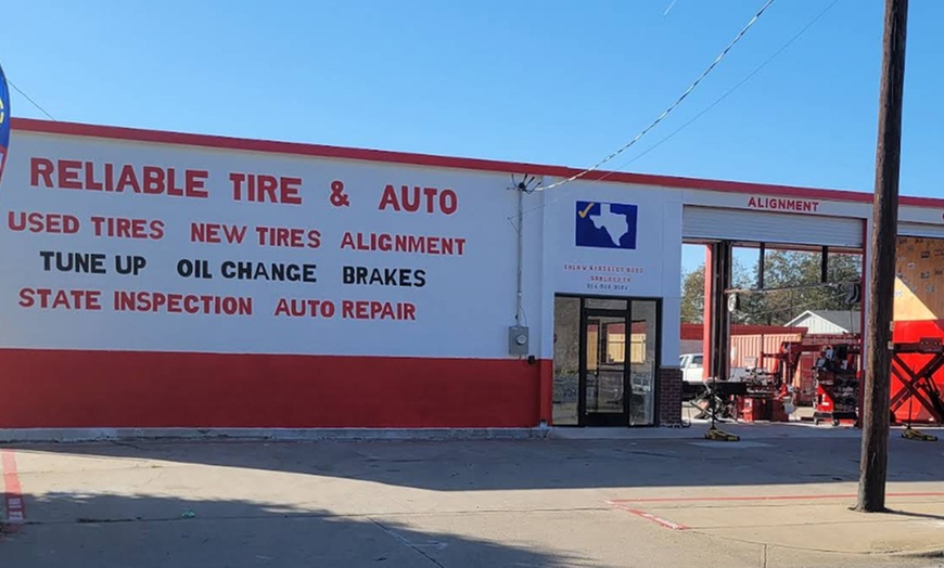 Image 7: Semi or Full Synthetic Oil Change with Tire Rotation - 5 Quarts