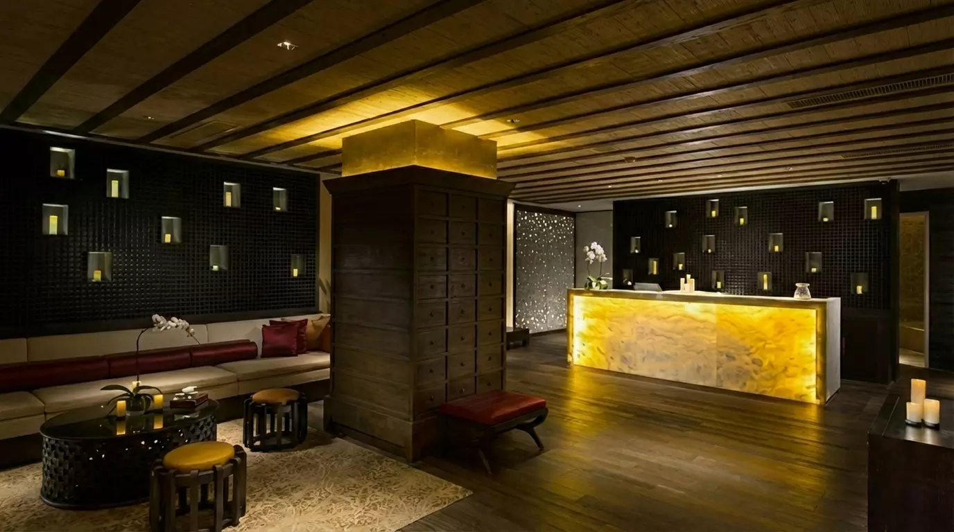 Swedish or Deep Tissue Massages with Hot Stones or Aromatherapy