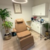 Image 5: Refresh Your Look with 20 Units of Botox Injections