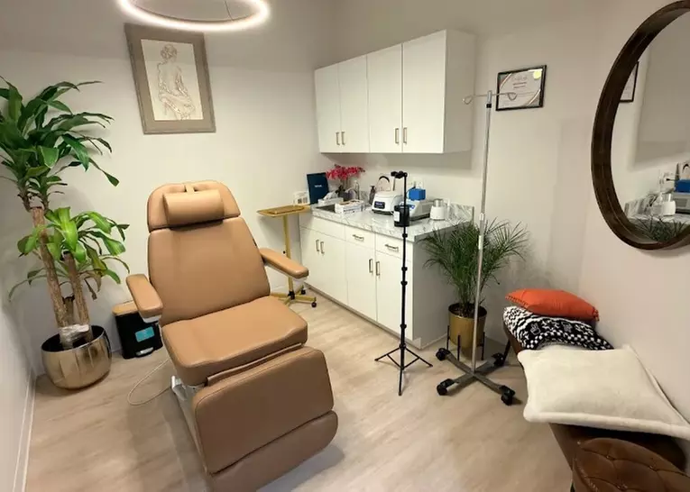 Refresh Your Look with 20 Units of Botox Injections