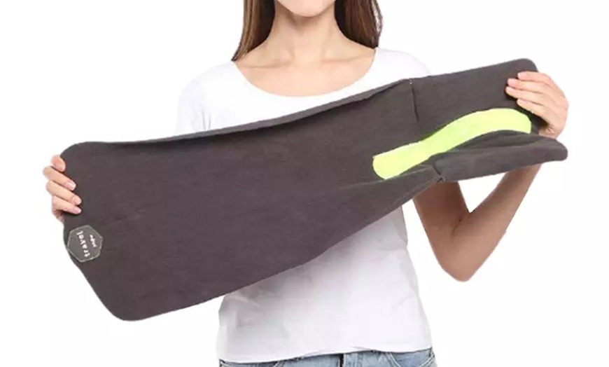 Image 3: Neck Support Travel Pillow