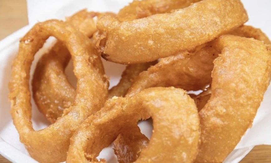 Image 2: Chicago Flavor - Pizza, Italian Sausage, Gift Cards or Sandwiches!