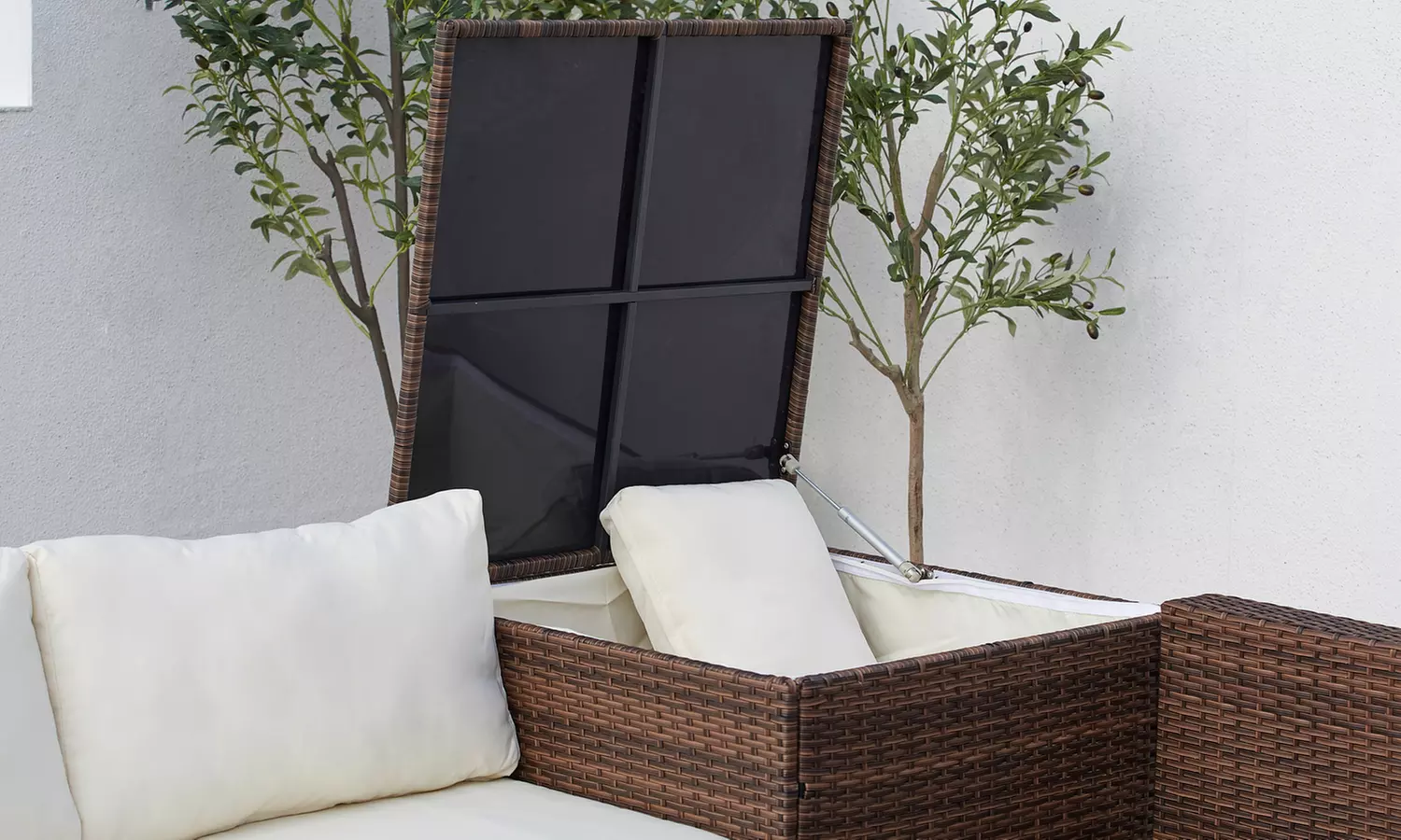 Salon de jardin 4 places Kocoon en résine tressée, modèle "Oacari"