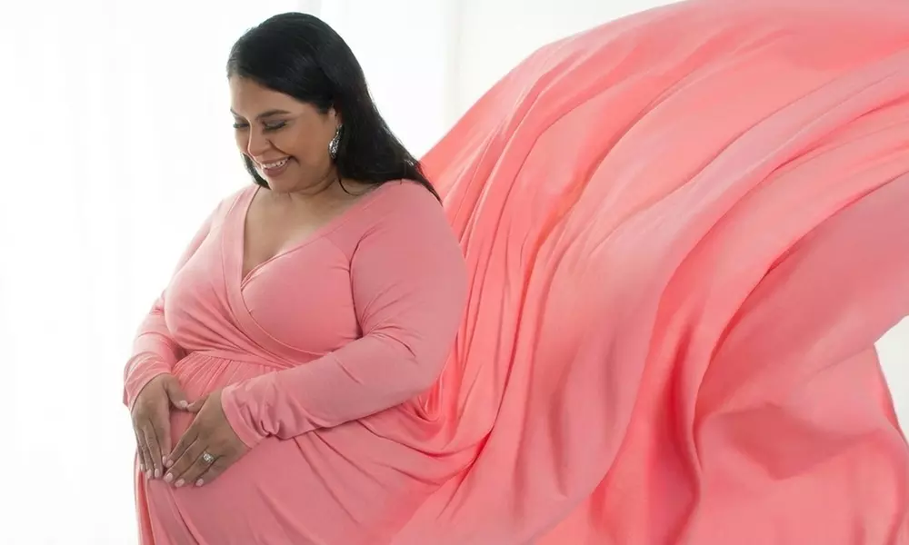 Capture the Essence of Motherhood with Maternity Photoshoot Sessions