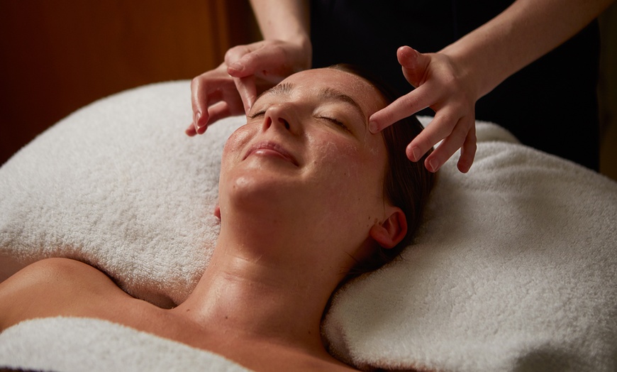 Image 3: Spa Day & Afternoon Tea for Two (Weekday or Weekend) 