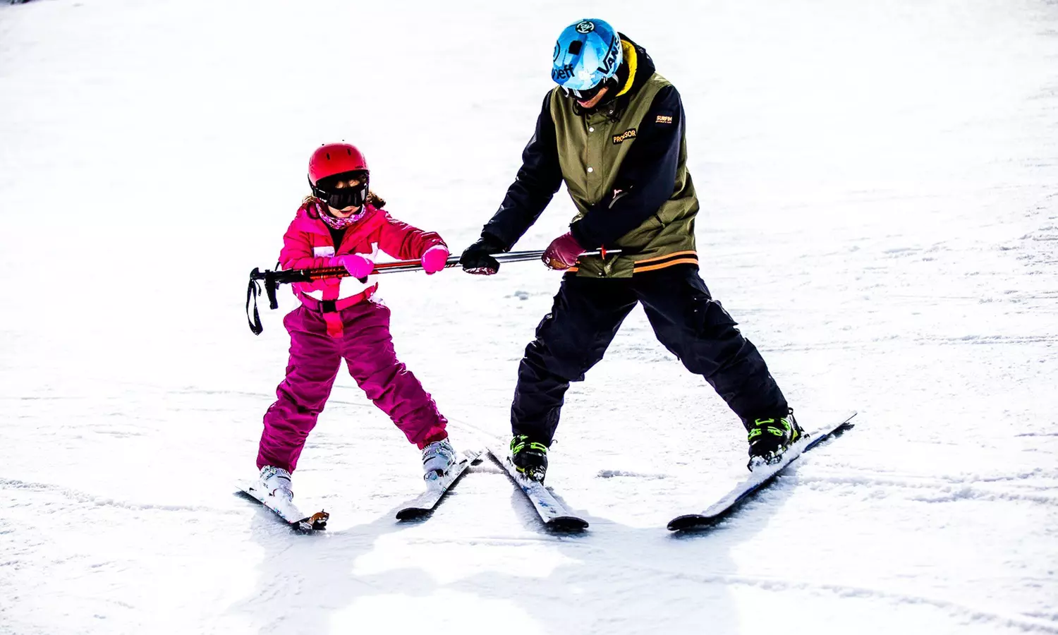 Alquiler de equipo de esquí o snowboard durante 1, 2 o 3 días
