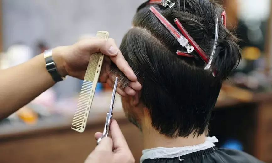 Kickstart Your Hairdressing Career with Our Online Course