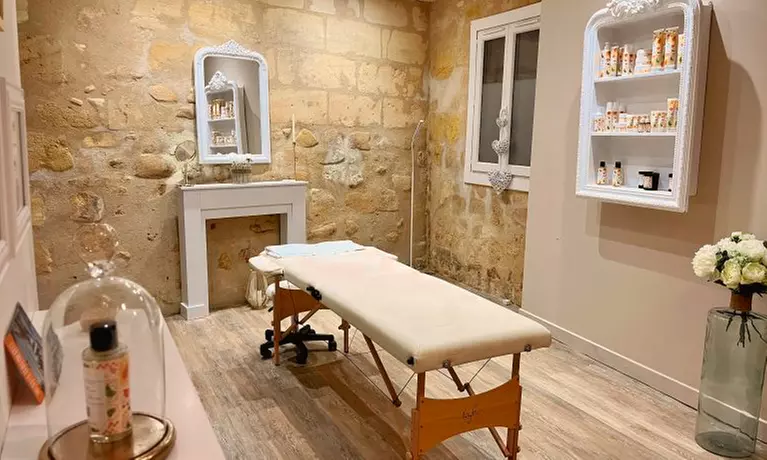 Épilation à la cire pour 3 ou 4 zones avec L.A Beauty