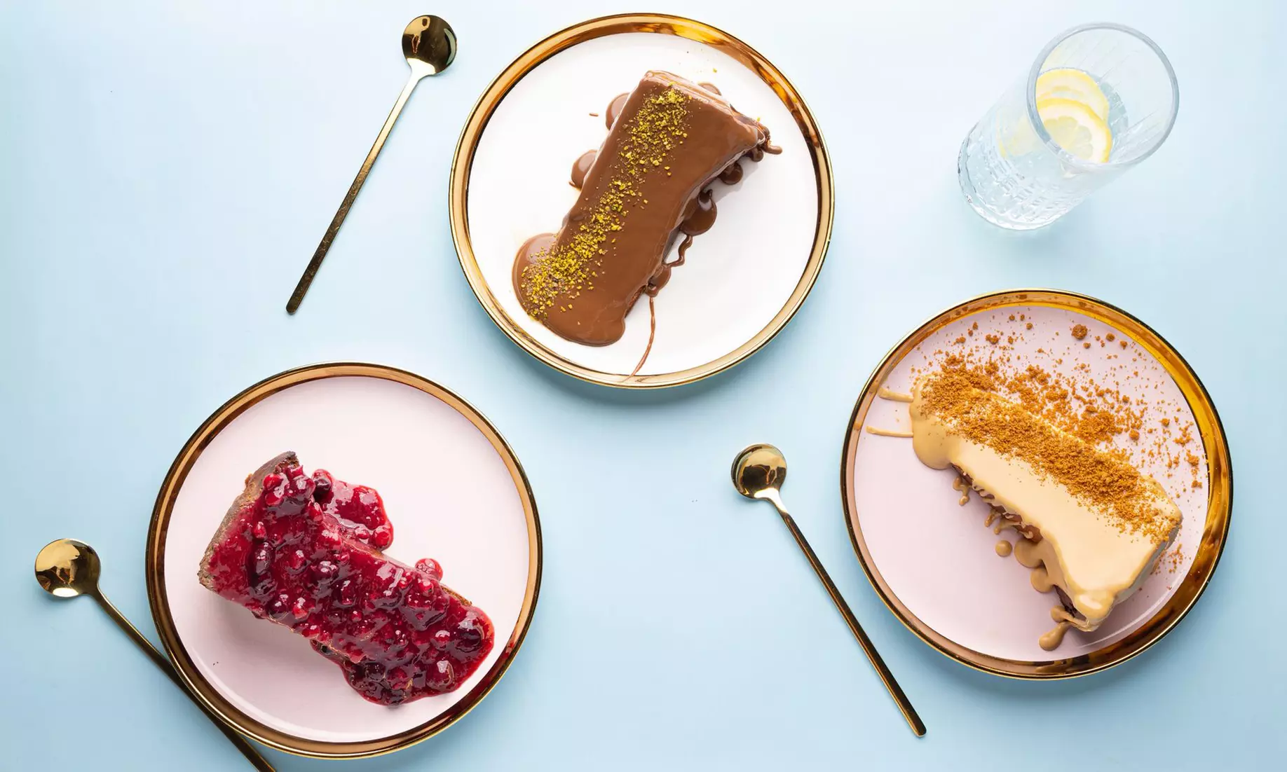 1 Stück San Sebastian Cheesecake & 1 Getränk nach Wahl für 1-4 Pers.