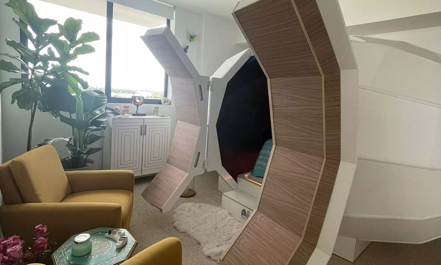 Elevate Your Mind with Harmonic Egg Therapy Up to 85% Off on Online Meditation Session at Harmonic Egg Miami