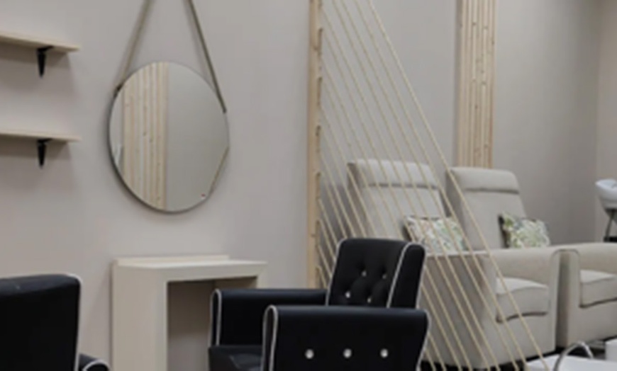 Image 5: Extensión de pestañas, diseño de cejas y masaje de contorno ocular