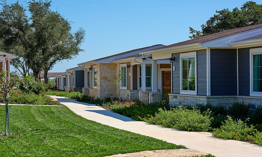 Image 4: Hill Country views, winery, spa, and laid-back Texas vibes