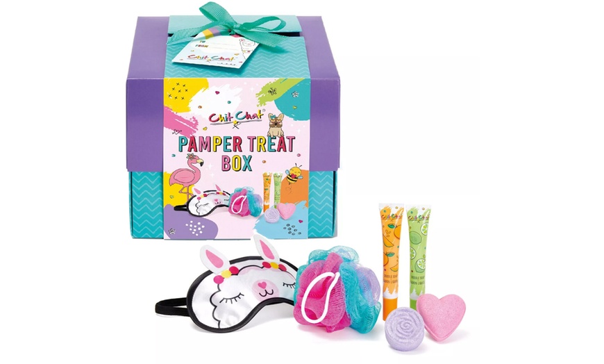 Image 1: Chit Chat Colour Pamper Treat Box