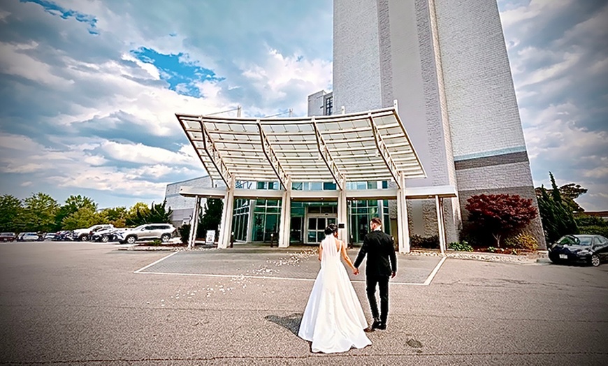 Image 5: Bridal Expo and Wedding Planning