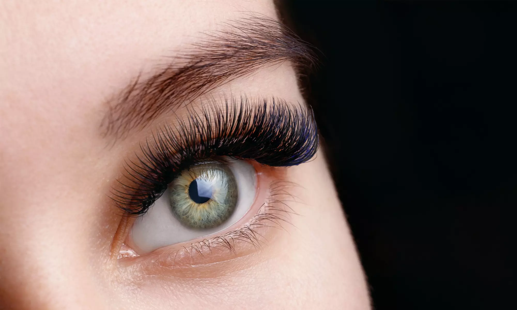 Classic, Volume or Extreme Set of Eyelash Extensions with 2 week fill