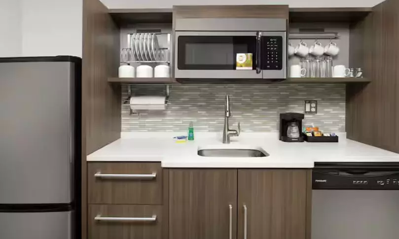Modern Extended-Stay Hotel: Comfort and Convenience for Every Traveler