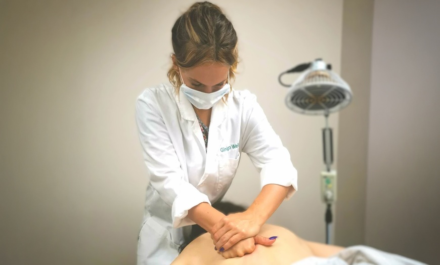 Image 2: TCM Meridian & Acupoint Therapeutic Massage Packages