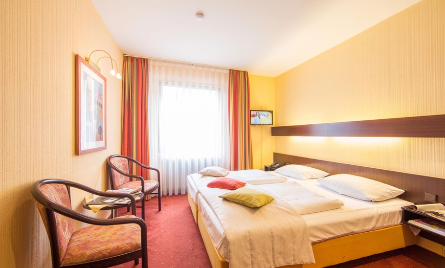 Image 5: Cochem: Doppelzimmer mit Verpflegung und optionalen Zusatzleistungen