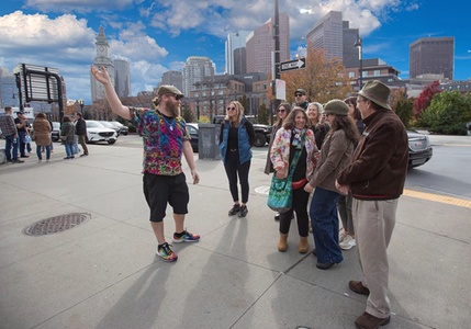 Pizza, Beer, and Paul Revere Tour for 4 Adults - Tye Dyed Tour Guide