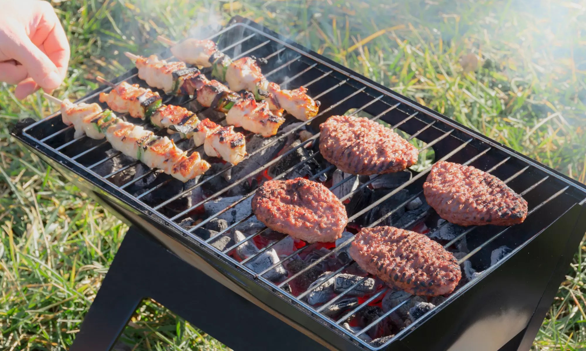 Barbecue de table pliable au charbon de bois InnovaGoods