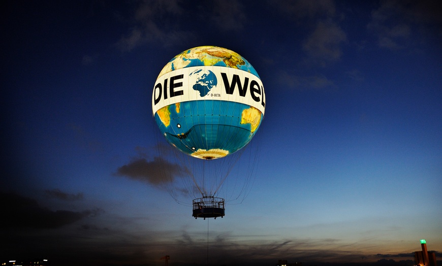 Image 2: 2 Tickets für WELTBALLON mit spektakulärem Panorama-Blick auf Berlin