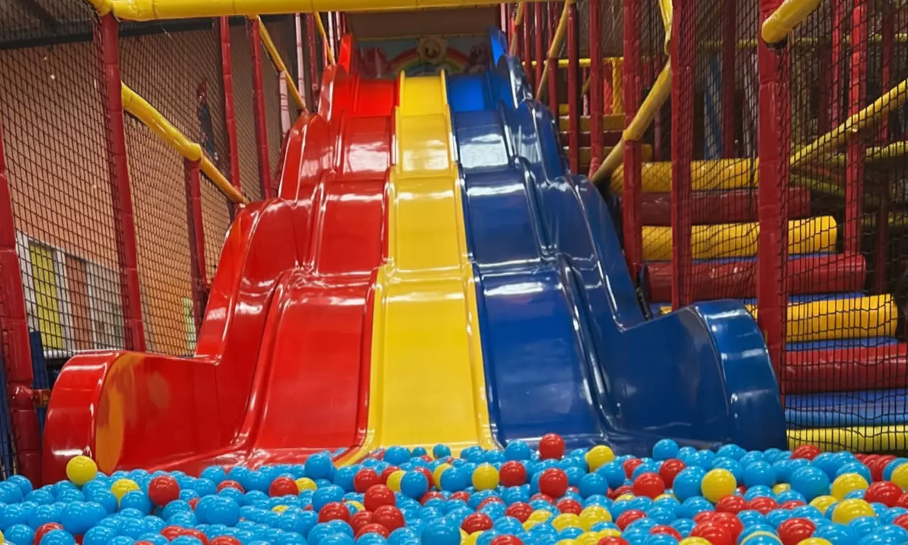 Weekday/Weekend Junior (under 3 years)/ Super Entry(3 years & over)