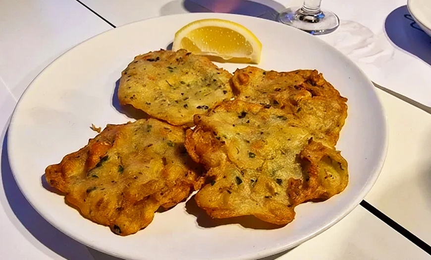 Image 12: Plan Beach con vistas al mar y opciones de menú para 2 o 4 personas