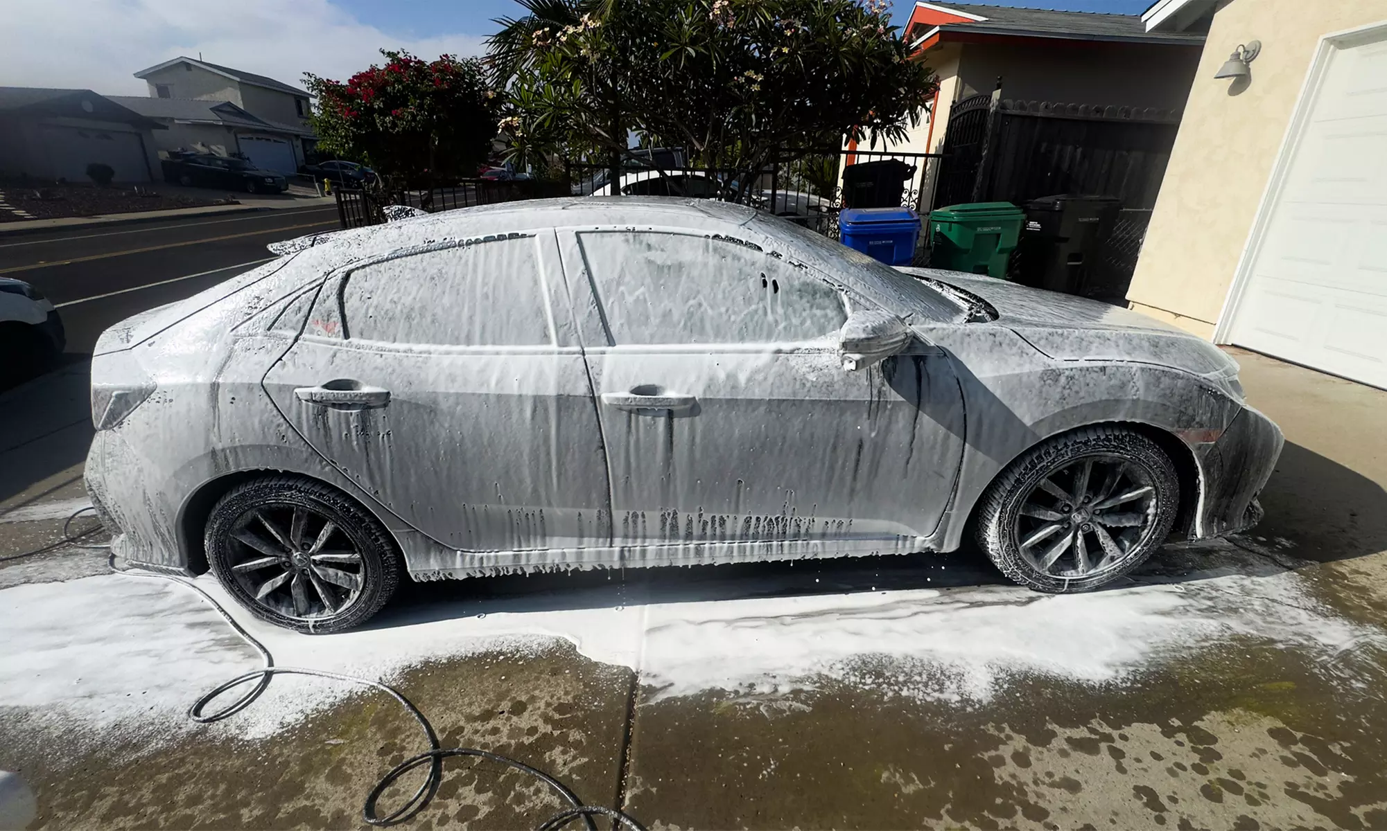 Regular Foam Bath and Hand wash Sedan/Coupe or Pickup, SUV or Van