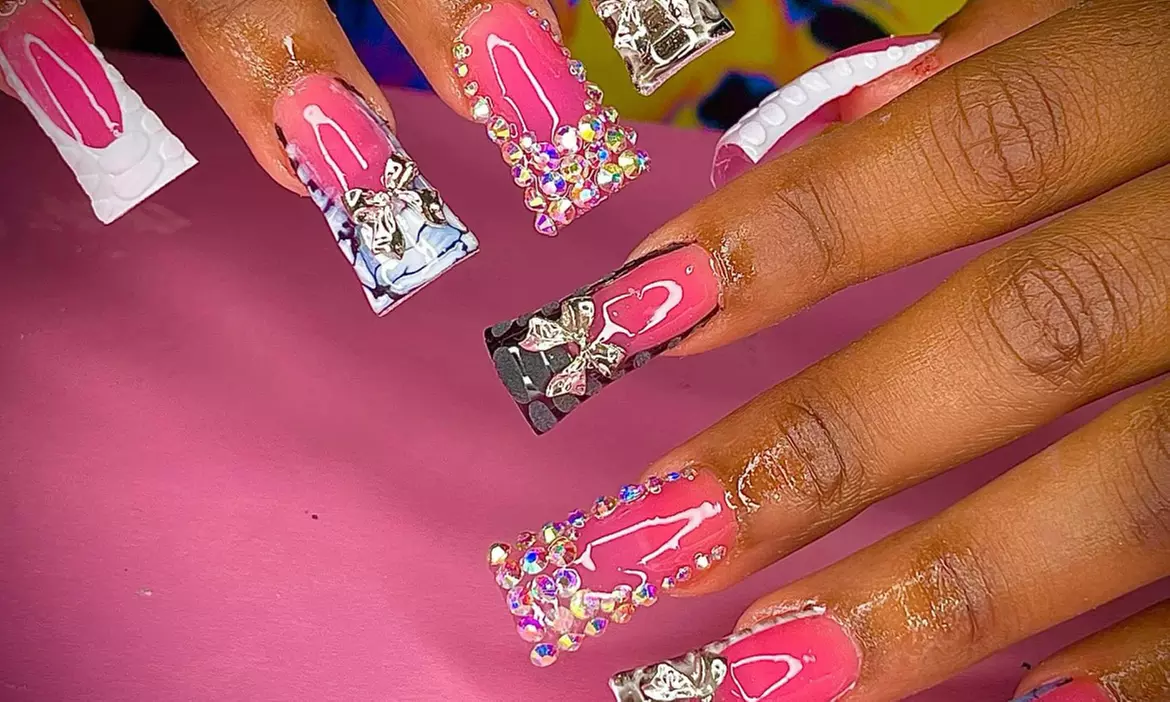 Holiday Freestyle Nails, Freestyle Regular Designs, Full Set Gel/ Shellac, Acrylic Toes ( Up to 55% Off ) - Second Medium