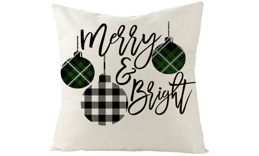 Image 4: Christmas Cushion Cover