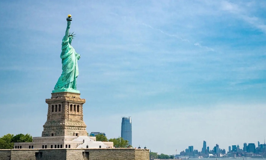 Image 6: Cityscape Serenity: Explore NYC's Iconic Views with Liberty Cruise